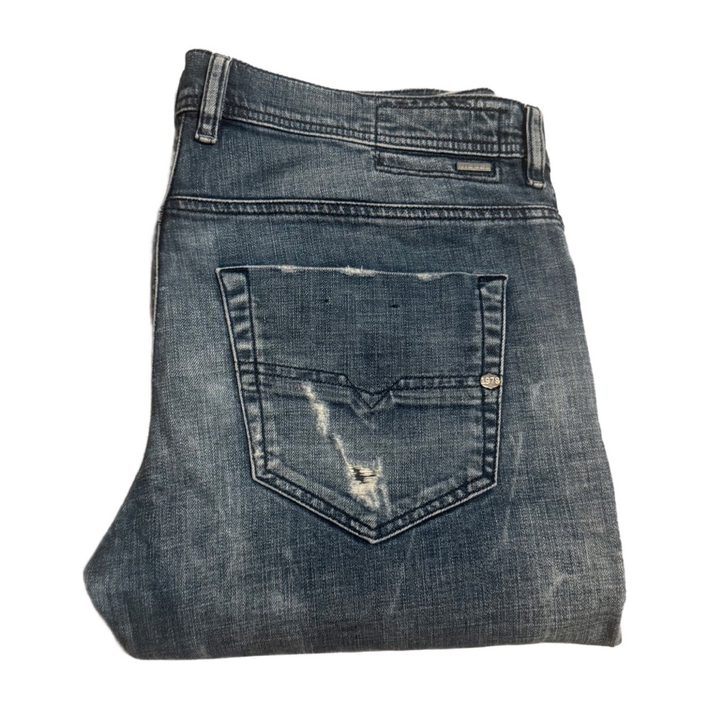 Men's Diesel Grunge Distressed Jeans Sz 33 - Picture 9 of 9